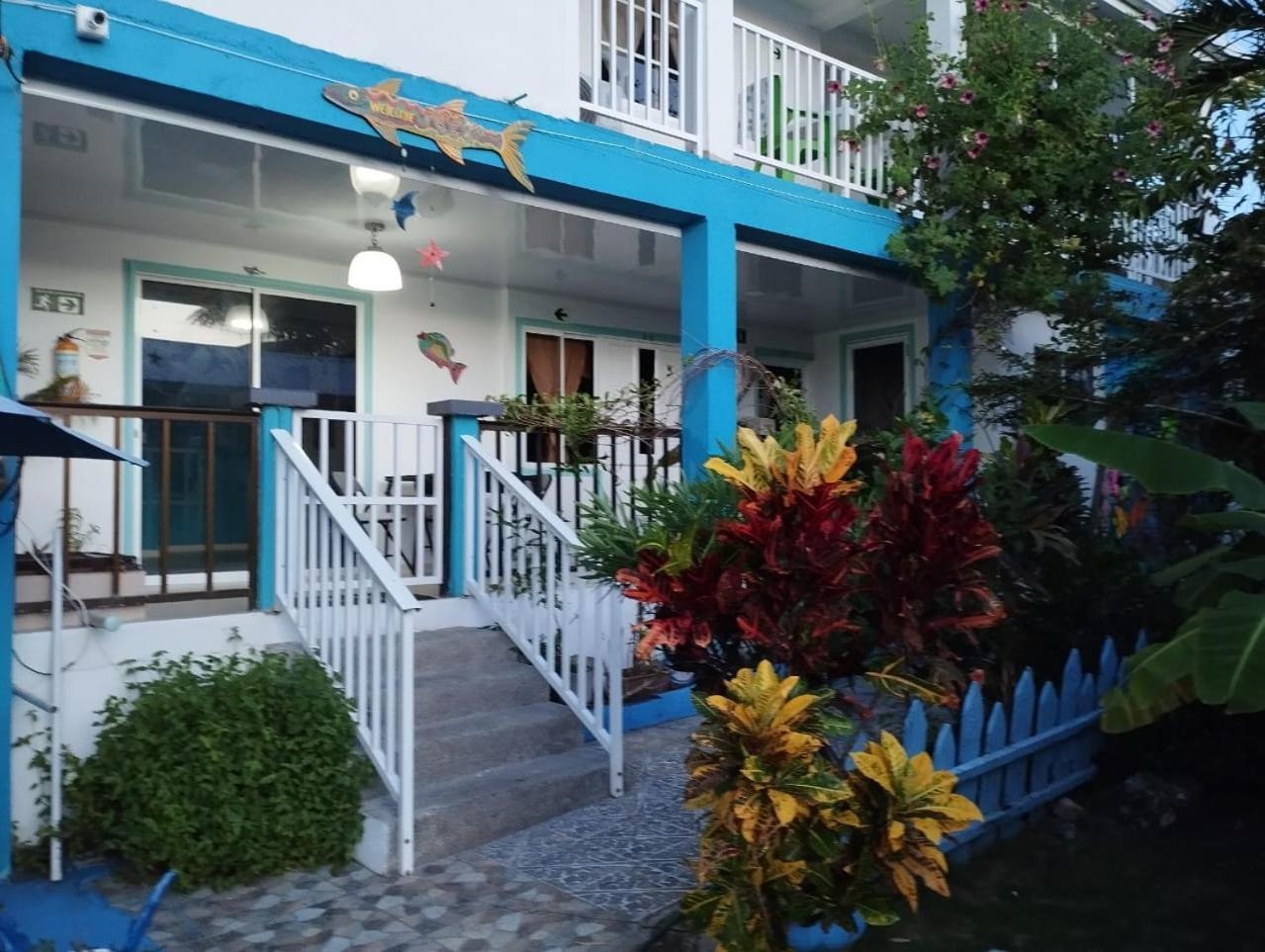 Posada Miss Portia South West Bay Exterior foto